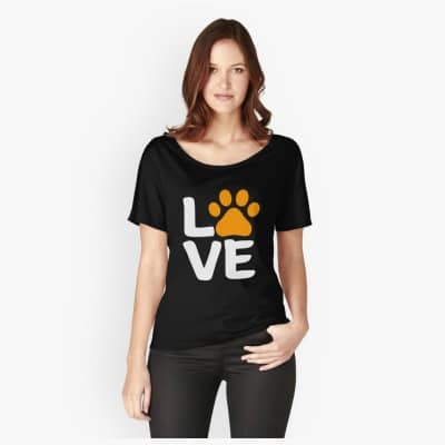 Show off your love of dogs and Halloween with this simple yet fun design! Wear it as a t-shirt or grab some adorable home decor to celebrate the season.